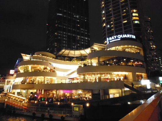 Yokohama Bay Quarter